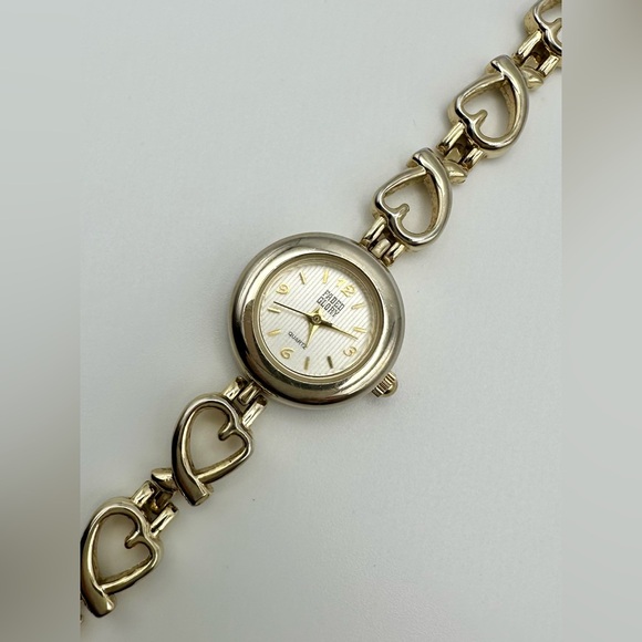 Y2k Gold Watch w Hearts - Picture 1 of 7